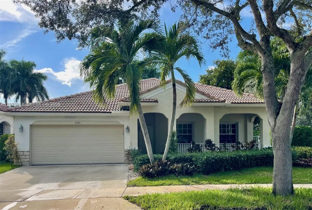 4407 Laurel Ridge Cir #1 Weston, FL 33331
