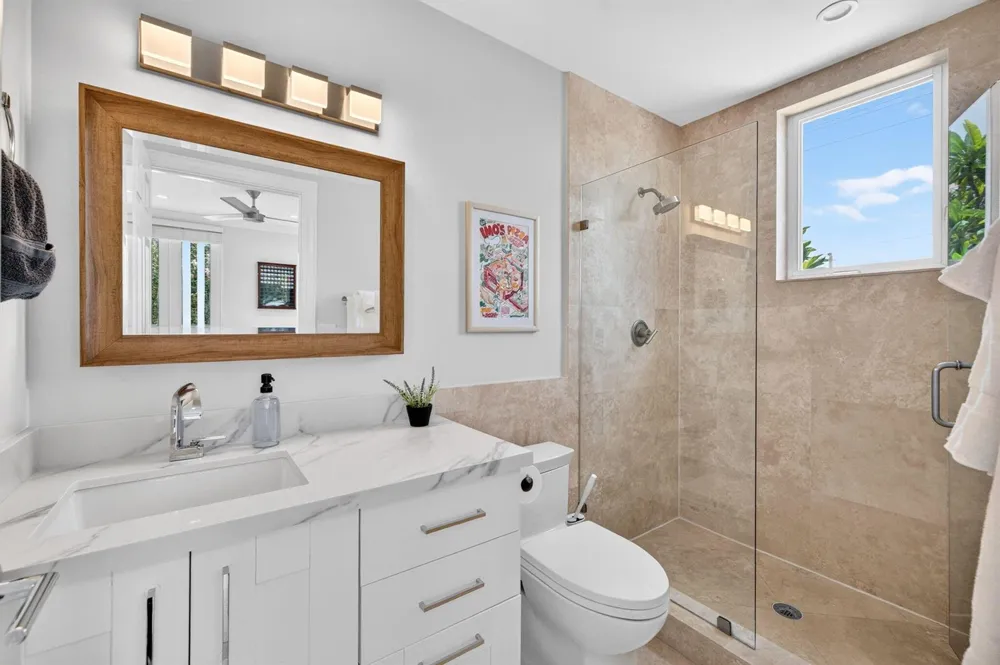 500 NE 17TH AVENUE Fort Lauderdale, FL 33301