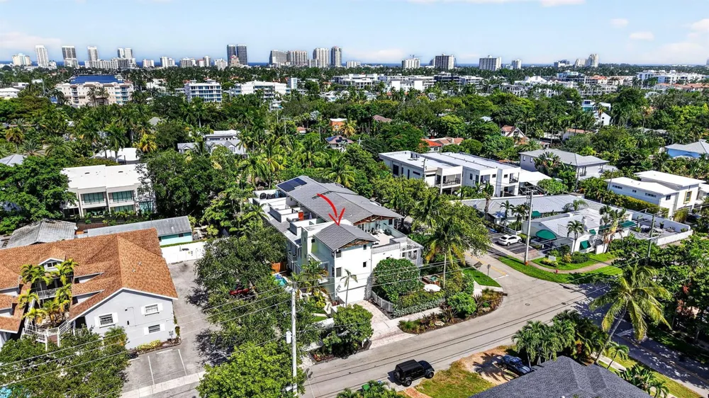 500 NE 17TH AVENUE Fort Lauderdale, FL 33301