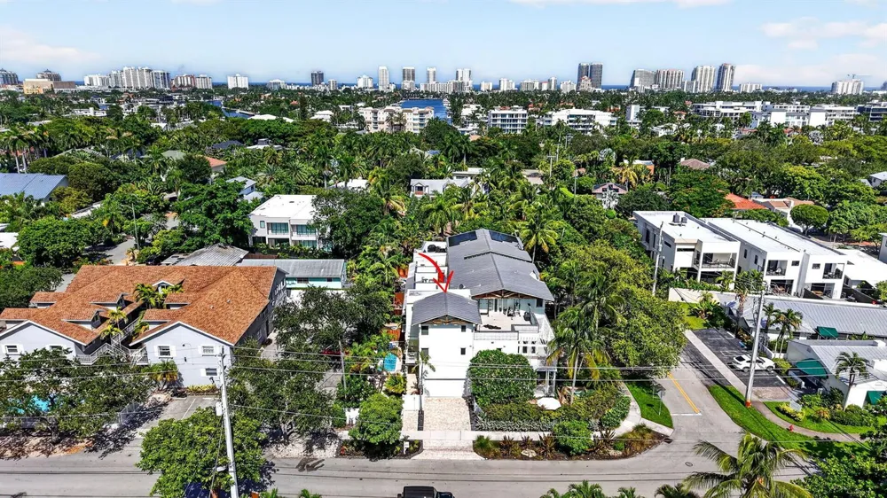 500 NE 17TH AVENUE Fort Lauderdale, FL 33301