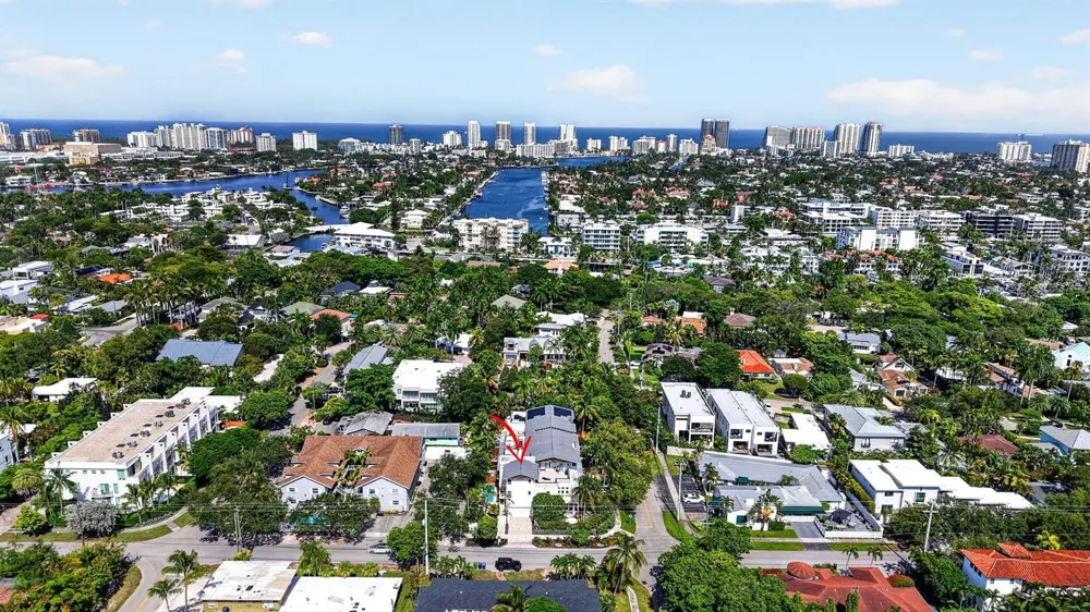 500 NE 17TH AVENUE Fort Lauderdale, FL 33301
