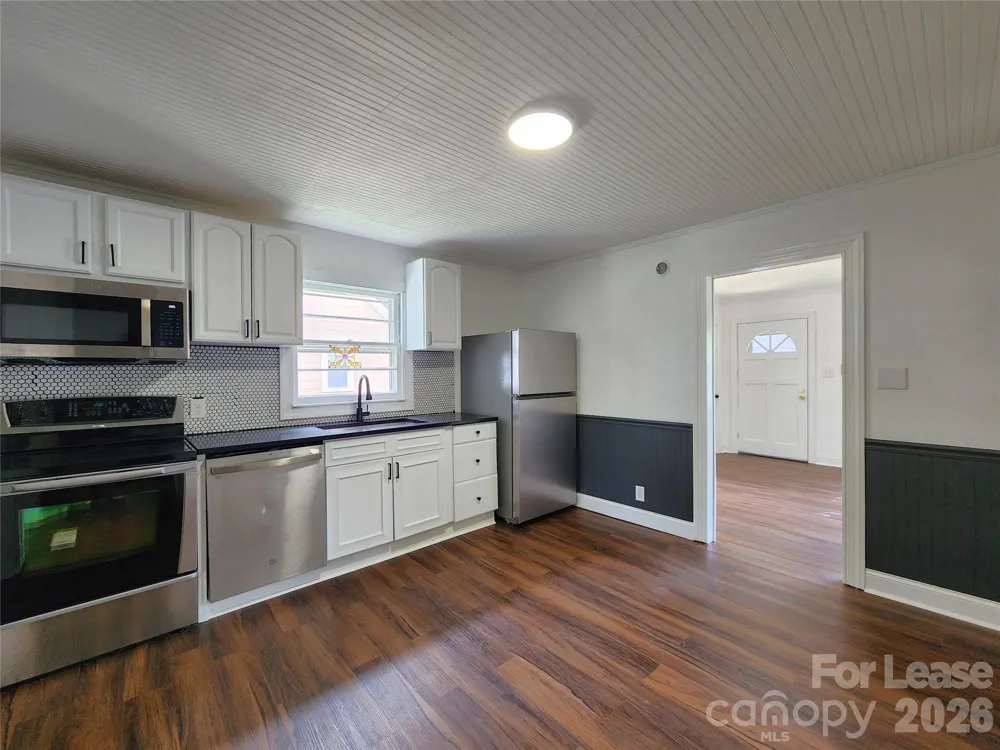 1208 Juniper Avenue Kannapolis, NC 28081