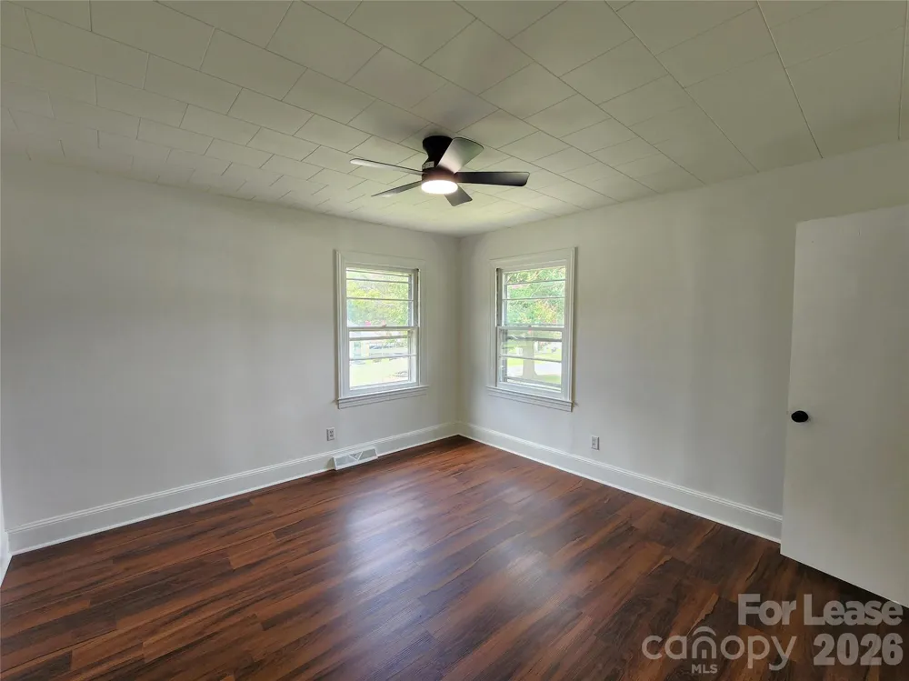 1208 Juniper Avenue Kannapolis, NC 28081