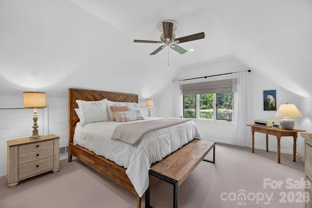 865 Haven Drive Saluda, NC 28773