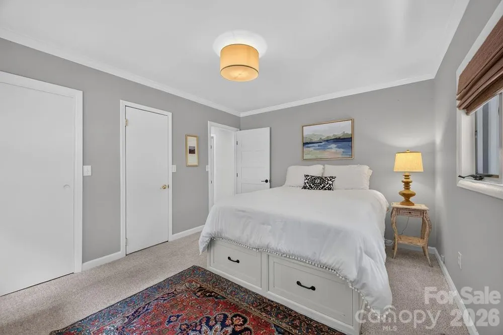 865 Haven Drive Saluda, NC 28773