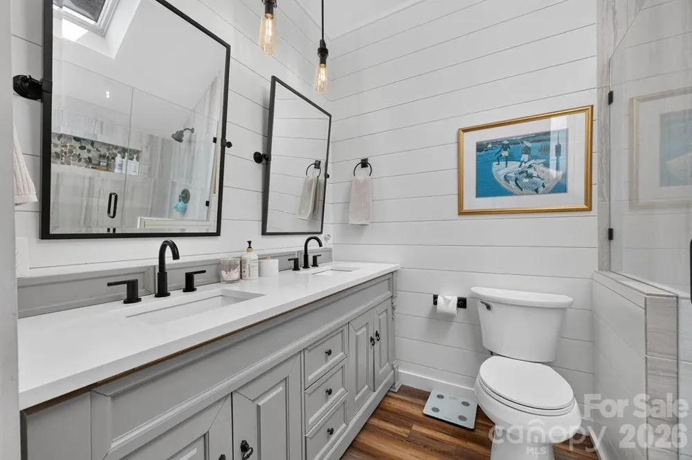 865 Haven Drive Saluda, NC 28773