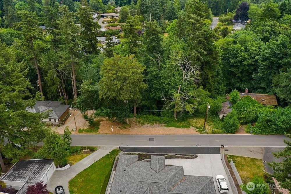 19210 SW Edgecliff Normandy Park, WA 98166