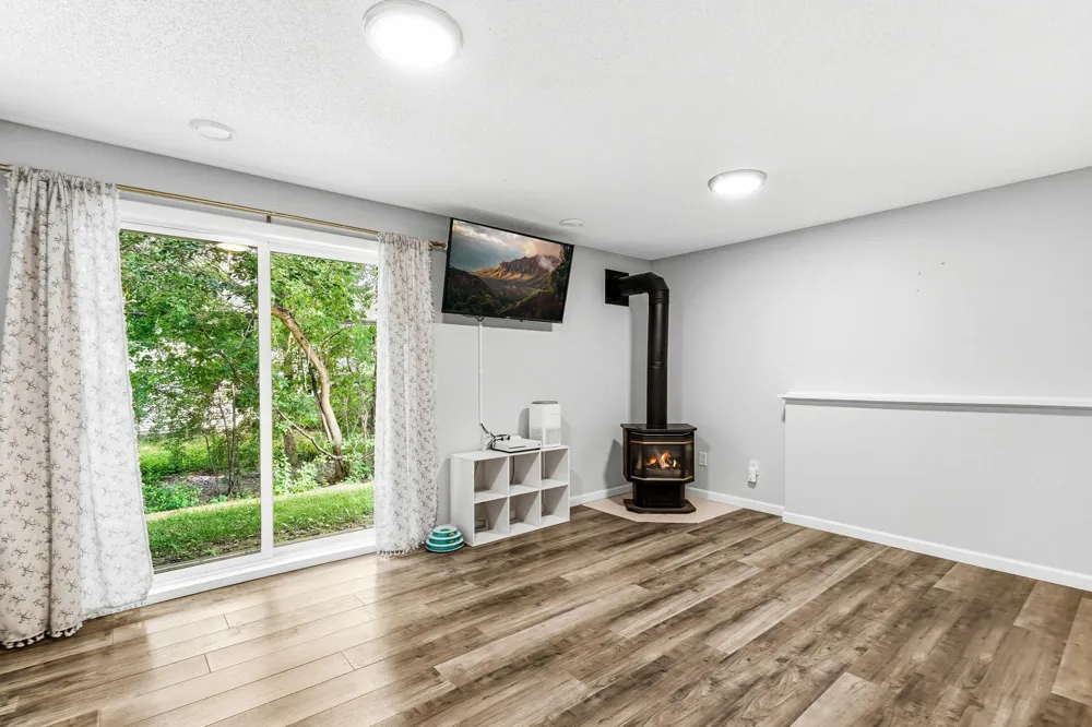 1503 5th Street NE Buffalo, MN 55313