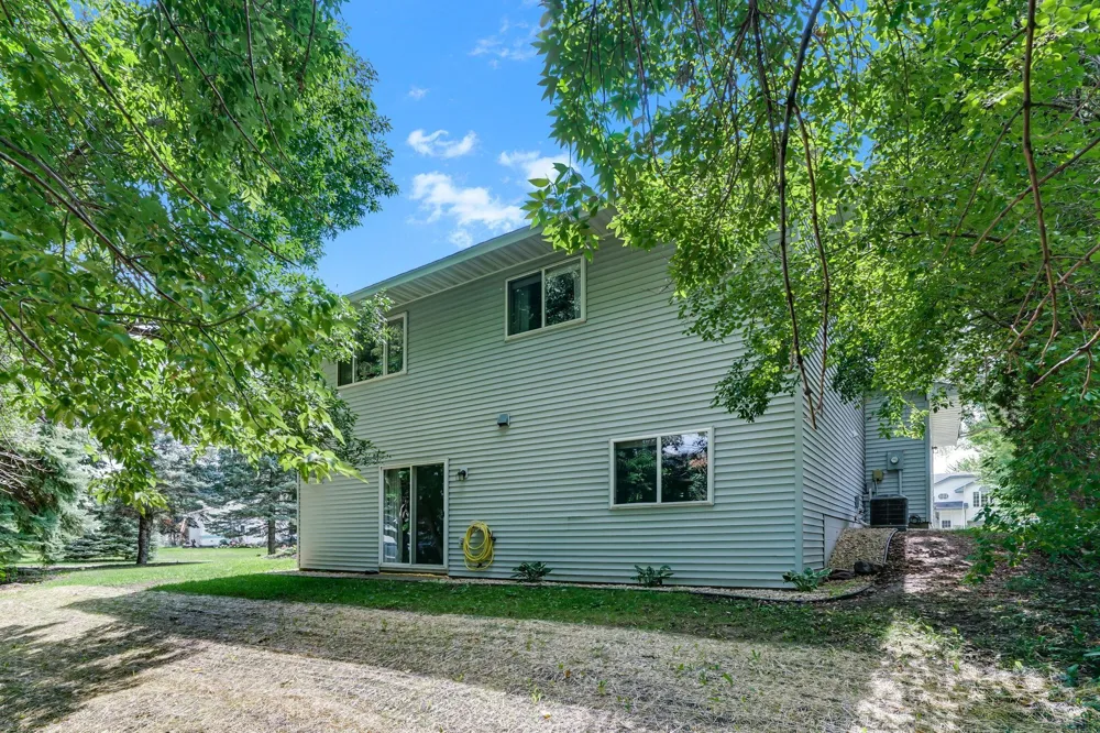 1503 5th Street NE Buffalo, MN 55313