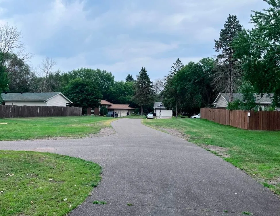 10361 Uplander Street NW Coon Rapids, MN 55433