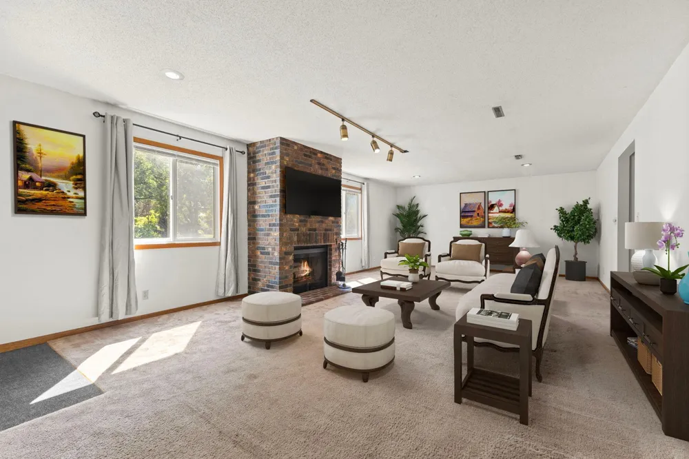 4212 Desoto Street Vadnais Heights, MN 55127