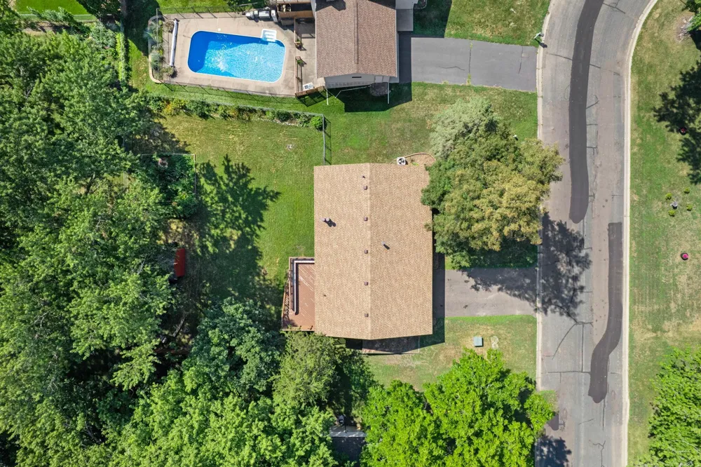 4212 Desoto Street Vadnais Heights, MN 55127