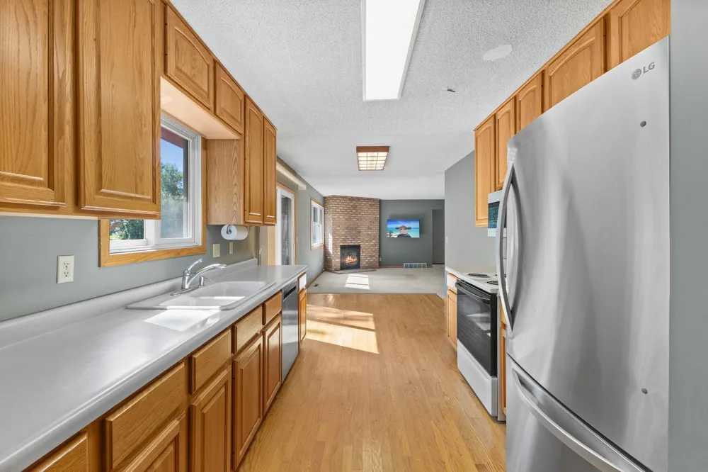 4212 Desoto Street Vadnais Heights, MN 55127