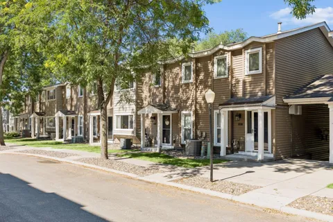438 Pondridge Circle