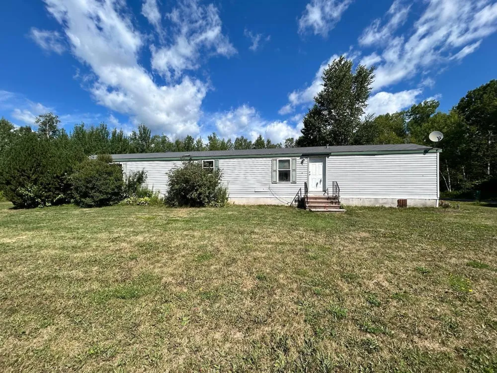 2895 S Wright Avenue Superior, WI 54880