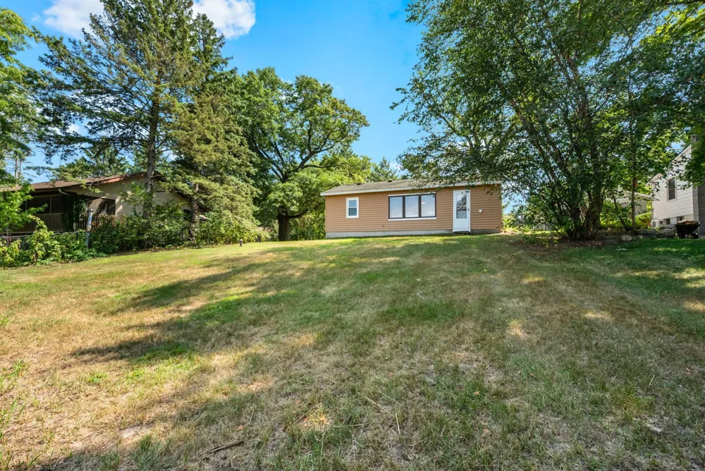 8437 241st Avenue NE Stacy, MN 55079