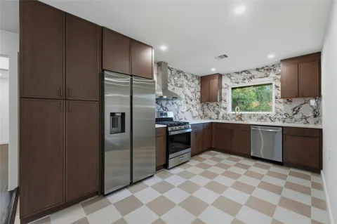 4709 Nina Lee Lane