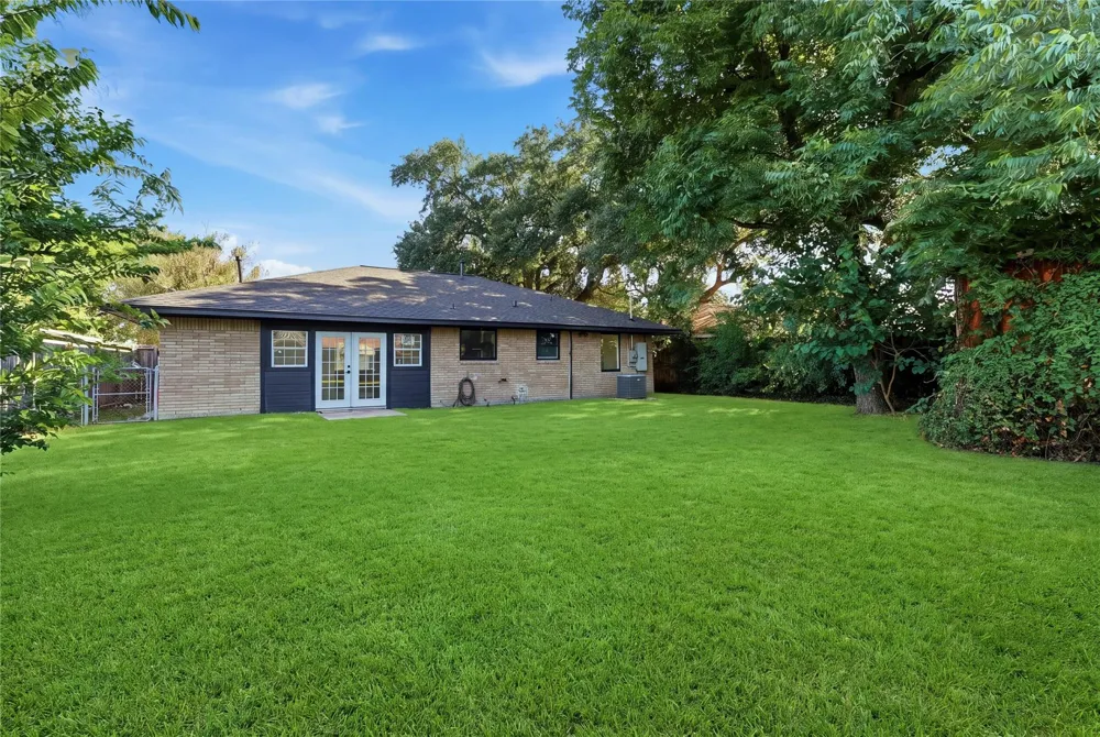 4709 Nina Lee Lane Houston, TX 77092