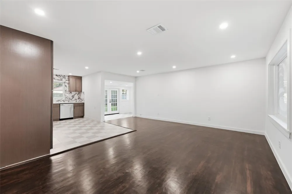 4709 Nina Lee Lane Houston, TX 77092