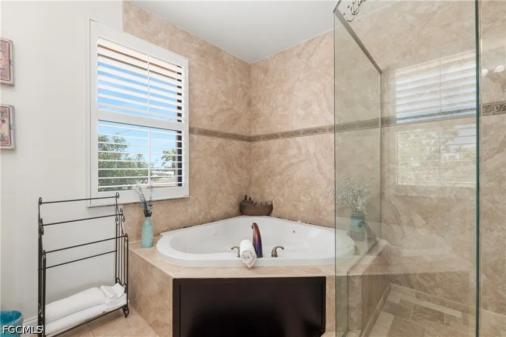 Rutland Court Cape Coral, FL 33904