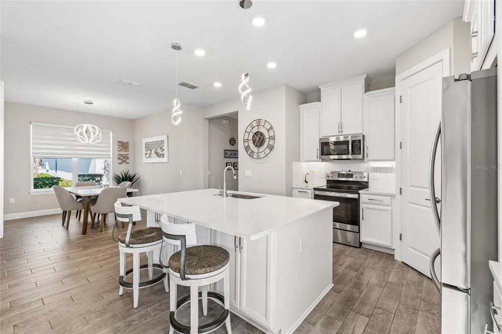 779 VIA COMO ST Poinciana, FL 34759