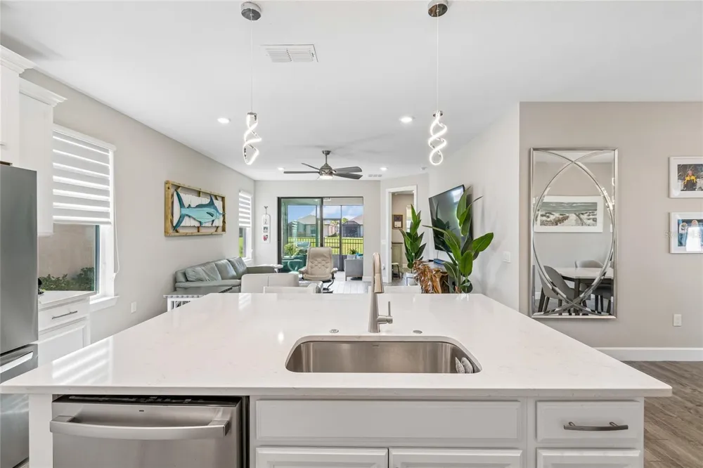 779 VIA COMO ST Poinciana, FL 34759