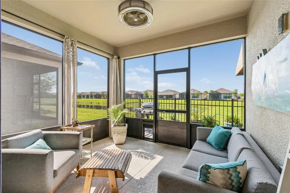 779 VIA COMO ST Poinciana, FL 34759