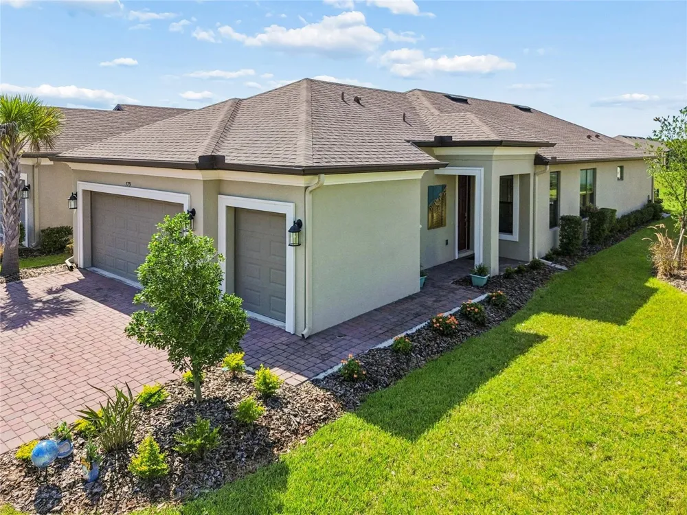 779 VIA COMO ST Poinciana, FL 34759