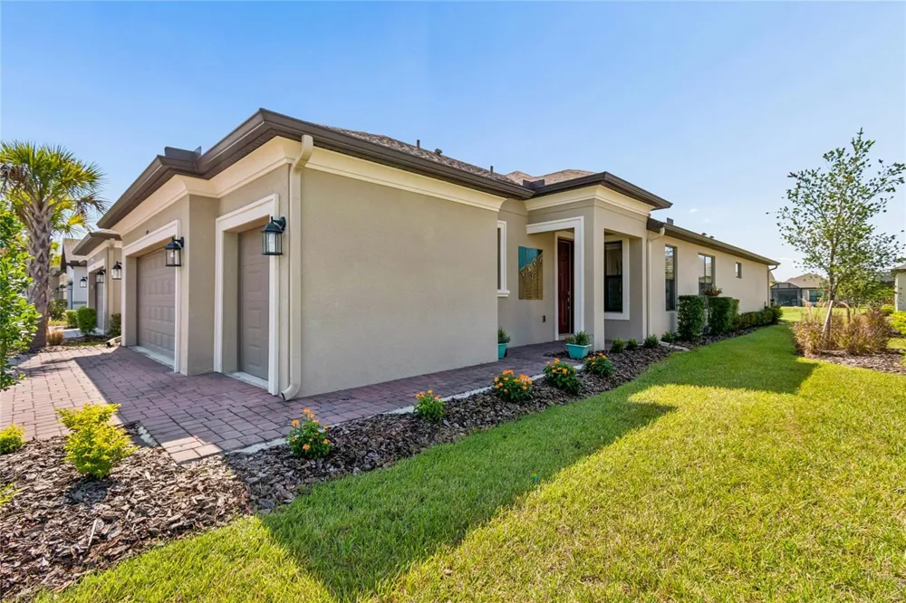 779 VIA COMO ST Poinciana, FL 34759