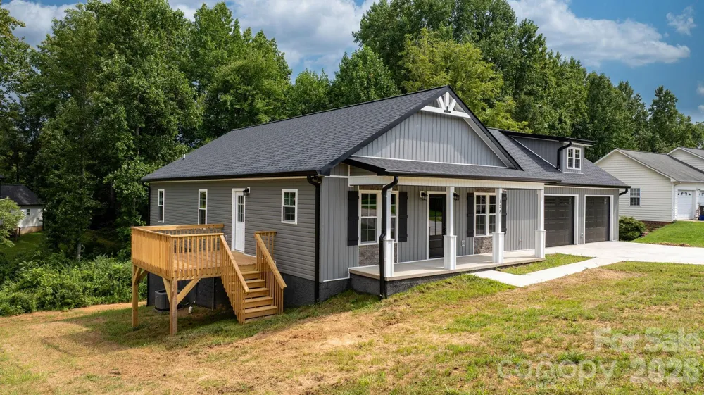 128 Buck Shoals Circle Hudson, NC 28638