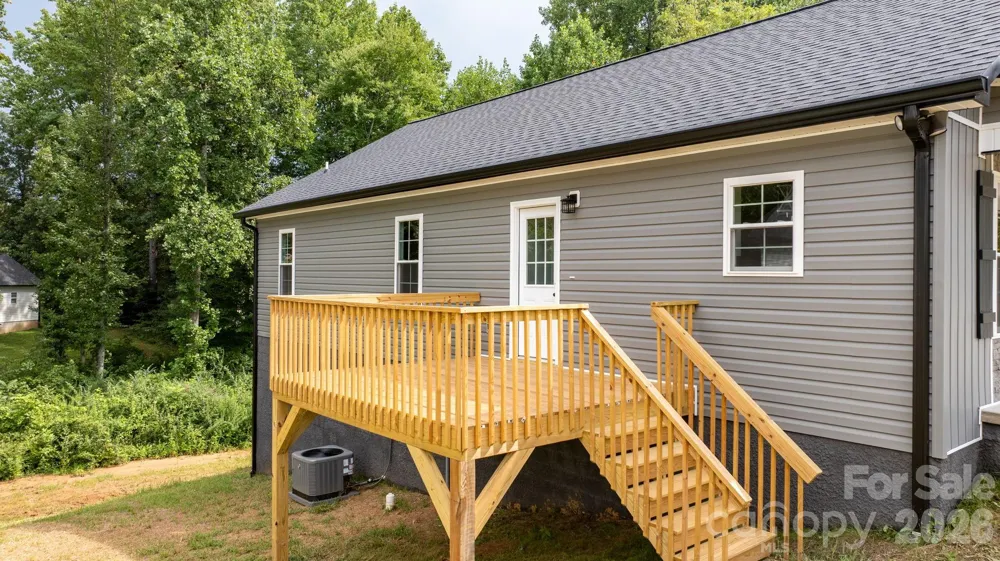 128 Buck Shoals Circle Hudson, NC 28638