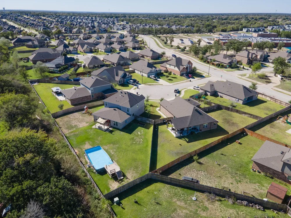 4105 Gregg Court College Station, TX 77845