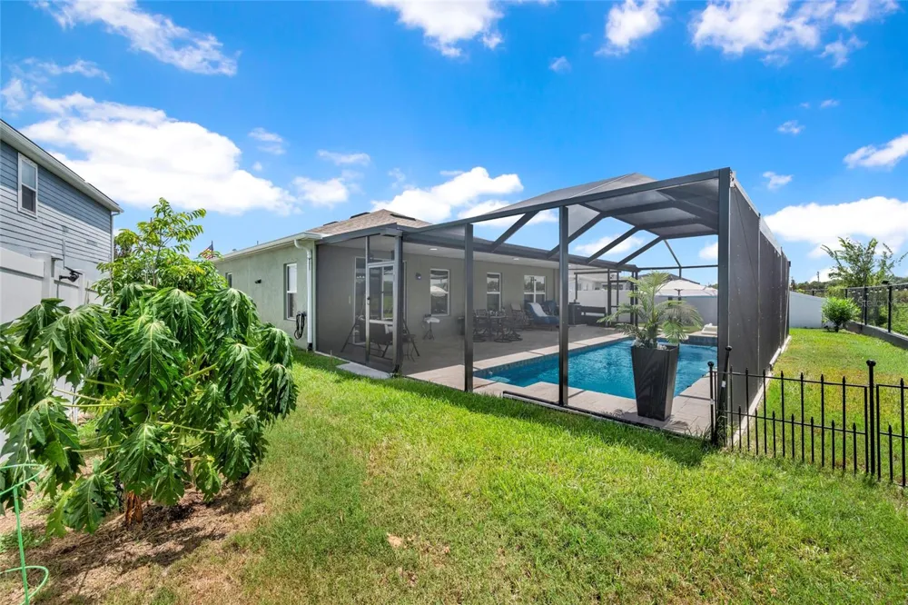 8792 PRAIRIE CREEK DRIVE New Port Richey, FL 34655