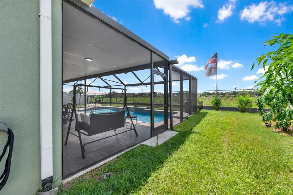 8792 PRAIRIE CREEK DRIVE New Port Richey, FL 34655