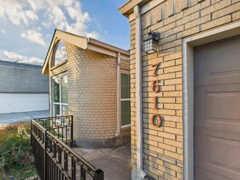 7610 Hopewell Lane