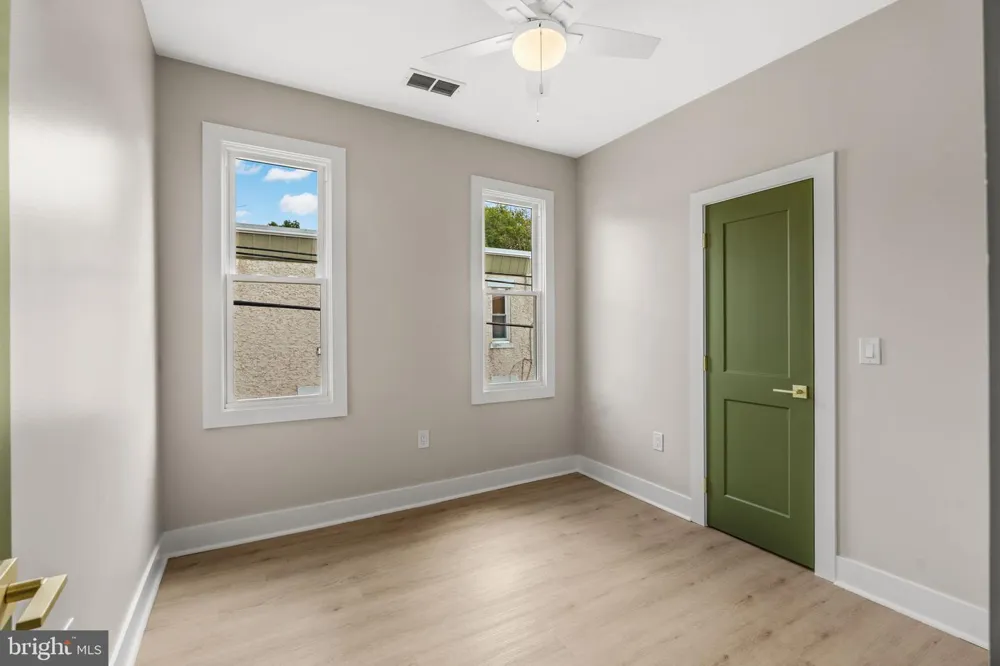 4259 SALMON STREET Philadelphia, PA 19137