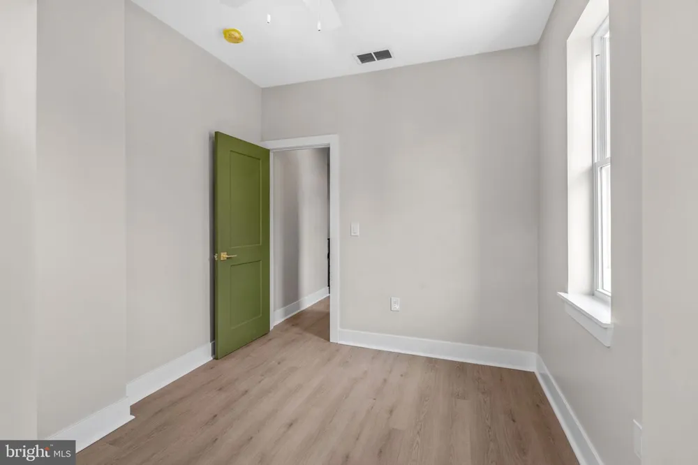 4259 SALMON STREET Philadelphia, PA 19137