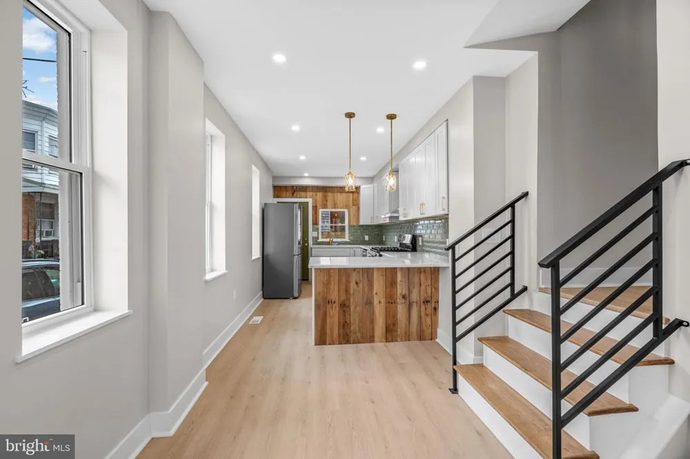 4259 SALMON STREET Philadelphia, PA 19137