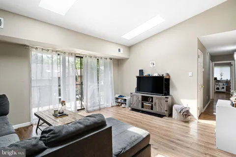 46 LE FORGE COURT #46