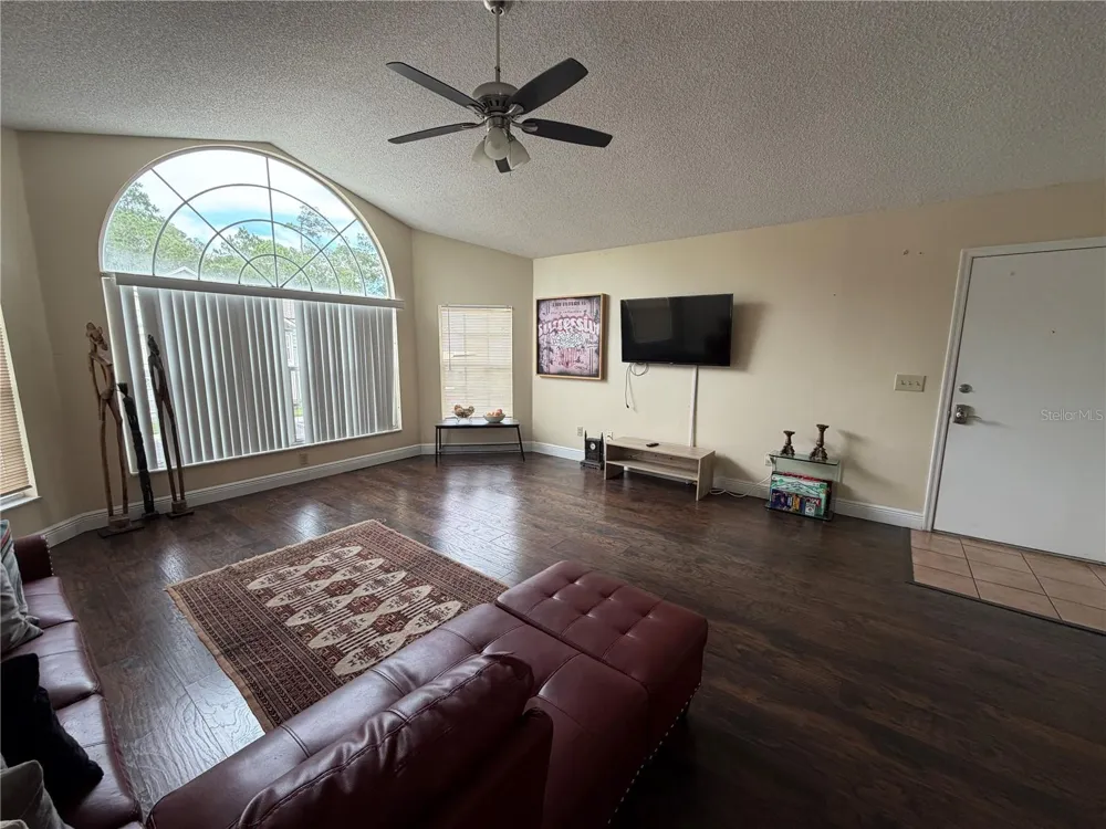 2040 ROYAL BAY BOULEVARD #32 Kissimmee, FL 34746
