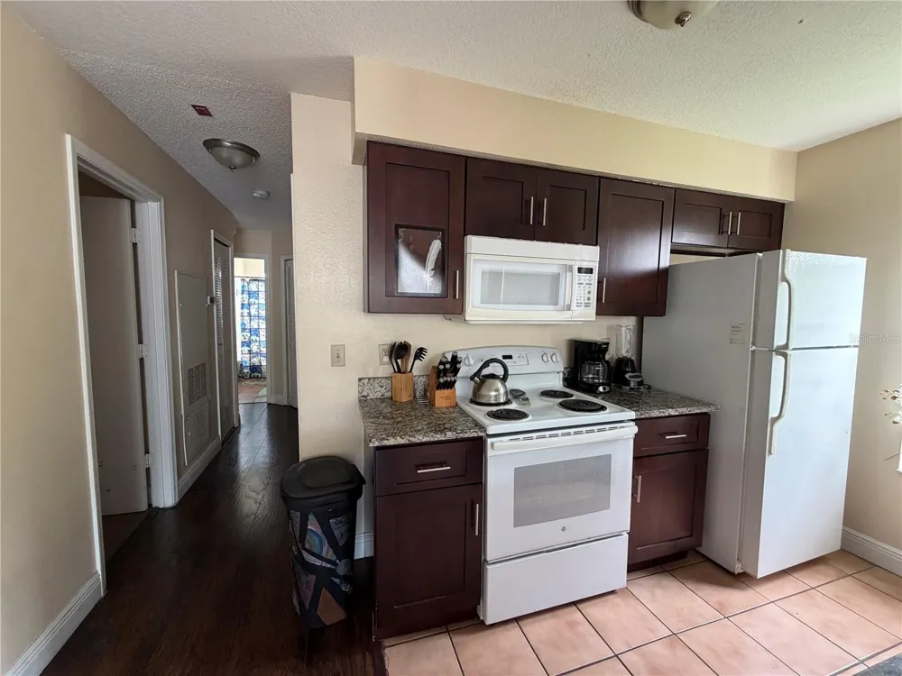 2040 ROYAL BAY BOULEVARD #32 Kissimmee, FL 34746