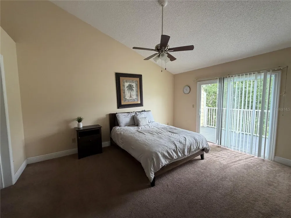 2040 ROYAL BAY BOULEVARD #32 Kissimmee, FL 34746