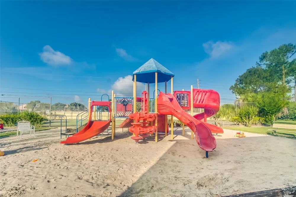 2040 ROYAL BAY BOULEVARD #32 Kissimmee, FL 34746