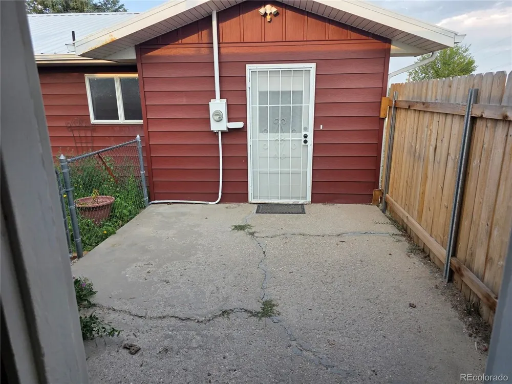 519 Dakota Avenue Simla, CO 80835