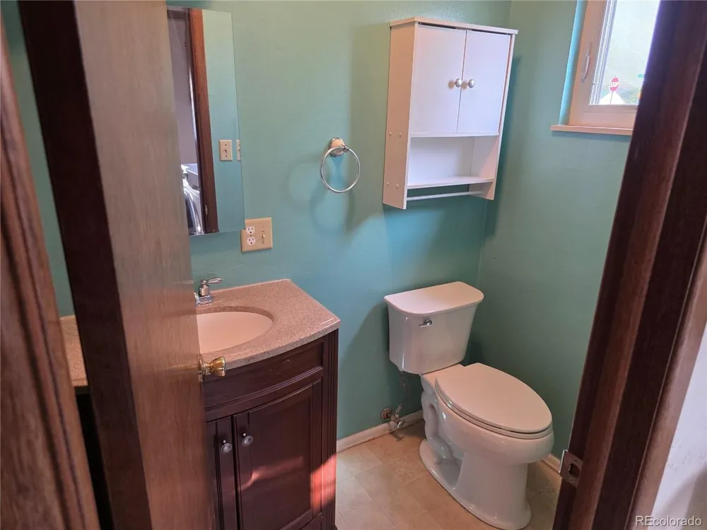 519 Dakota Avenue Simla, CO 80835