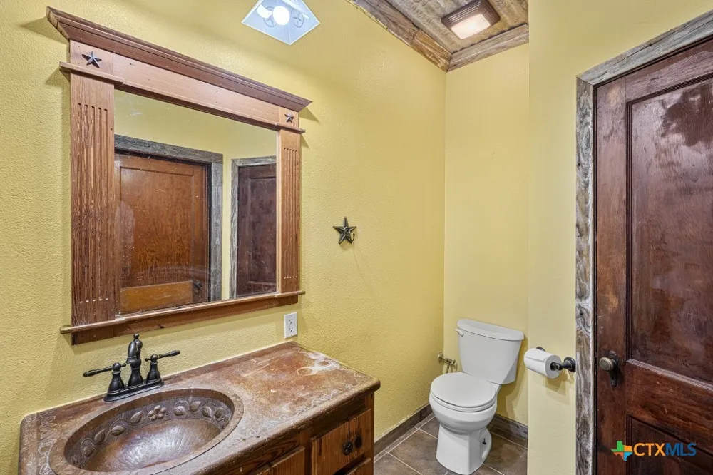 15375 FM 487 Thorndale, TX 76577