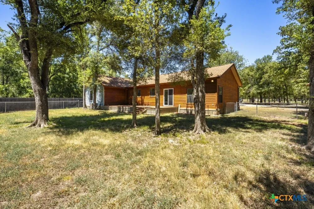 15375 FM 487 Thorndale, TX 76577
