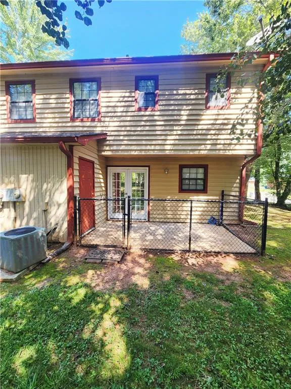 331 Booth Circle SW Marietta, GA 30008