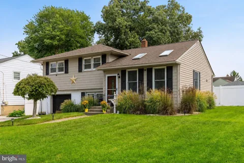 30 BUDD BOULEVARD