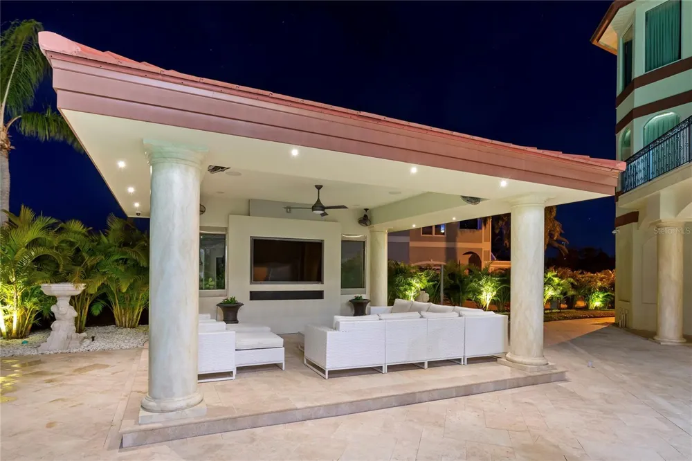 2115 ALEXIS COURT Tarpon Springs, FL 34689